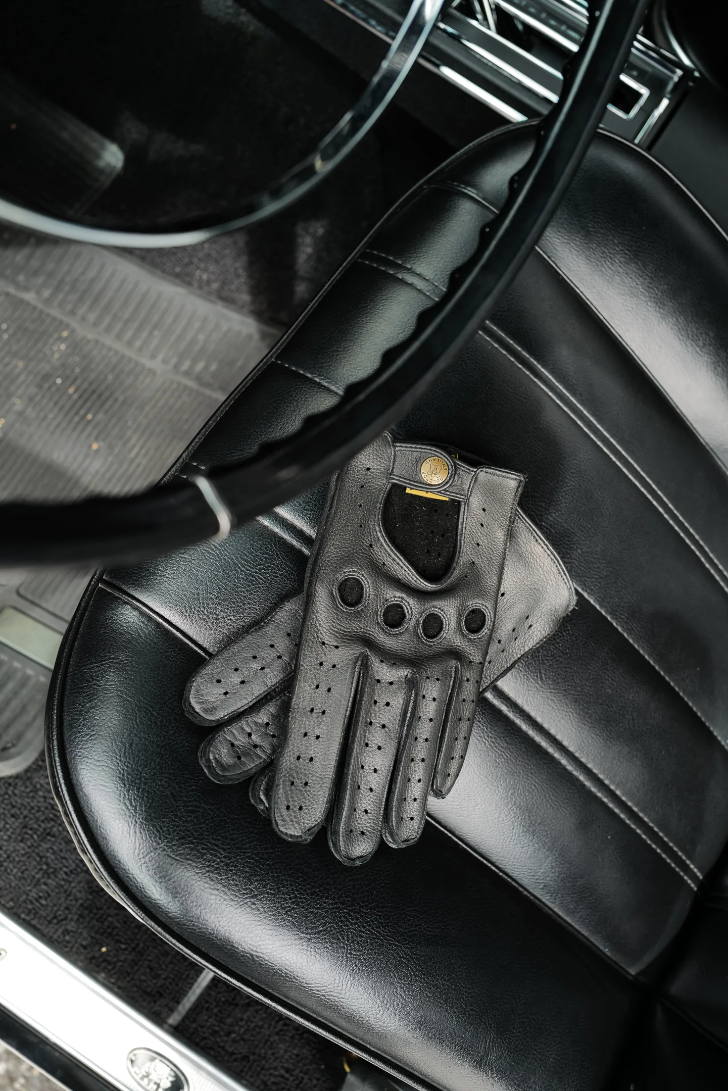 Goldtop England - Deerskin Leather Driving Gloves - Black - Image 4