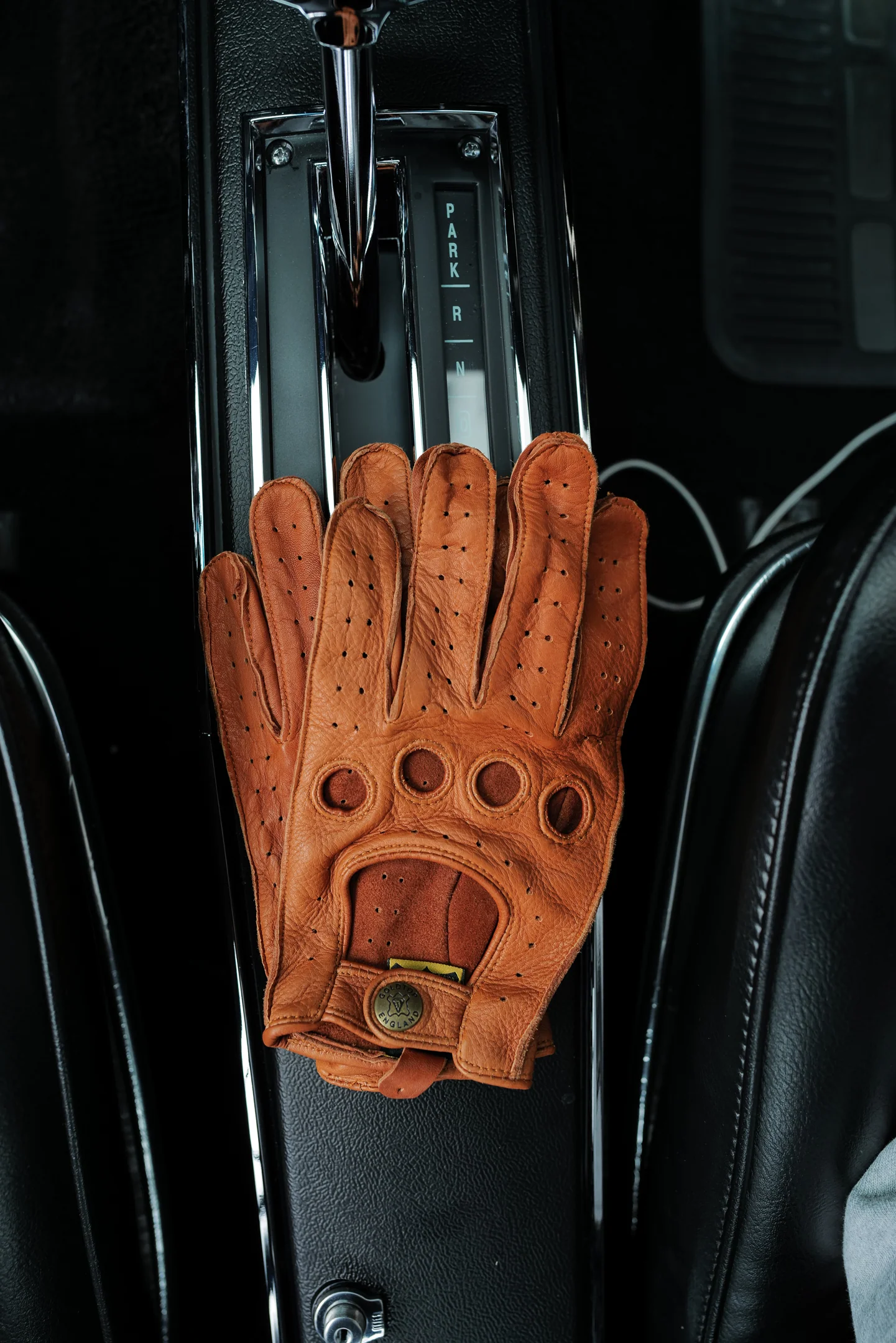 Goldtop England - Deerskin Leather Driving Gloves - Tan - Image 4