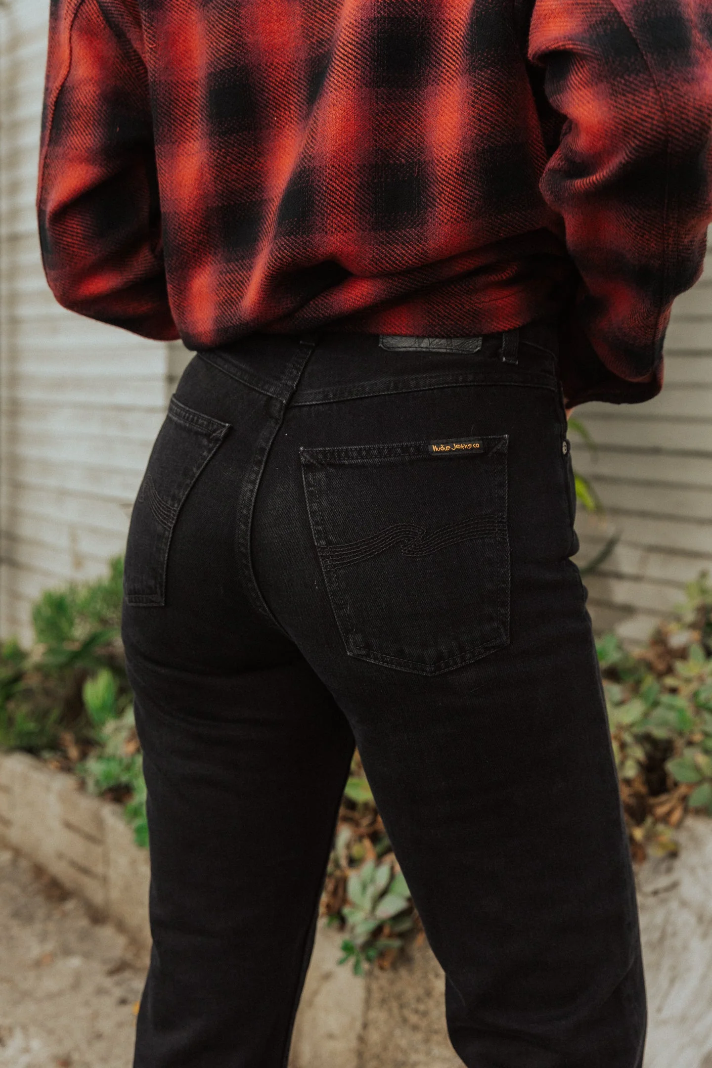 Nudie Jeans Women - Breezy Britt - Black Worn - Image 4
