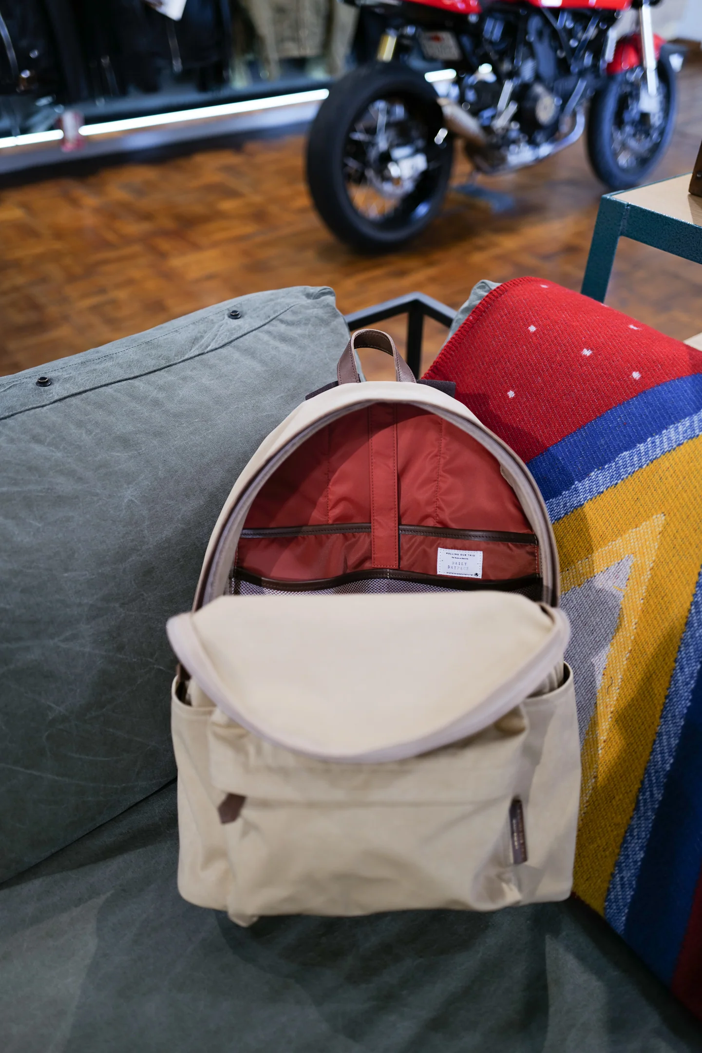 Rolling Dub Trio - Daily Back Pack - Beige - Image 9